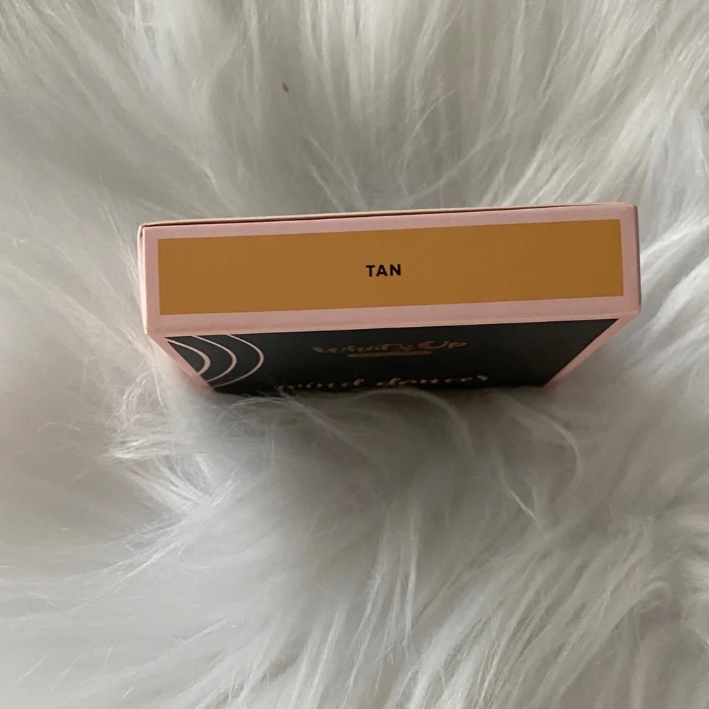 Whats up beauty Pressed Setting Powder - Tan - NIB